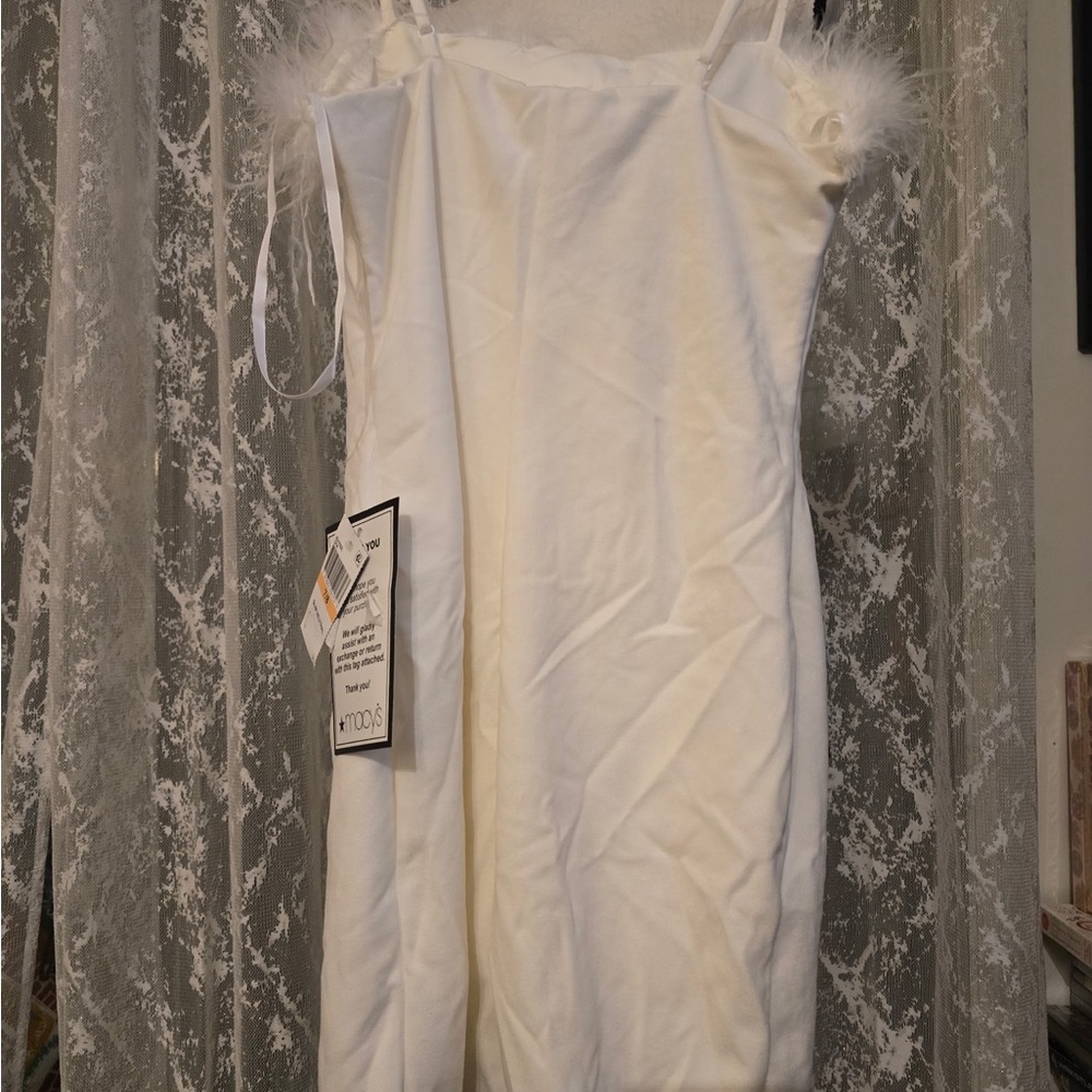 Elegant White Mini Dress